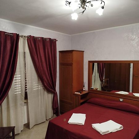 Affittacamere Stranamore Фраскаті Екстер'єр фото
