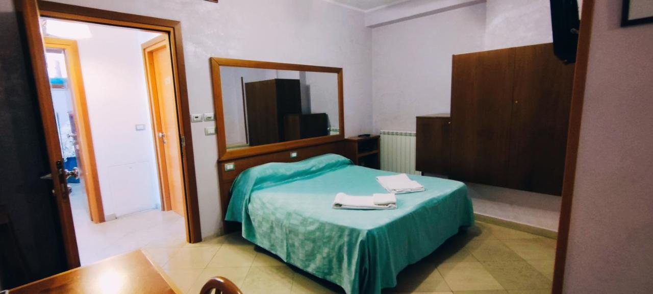 Affittacamere Stranamore Фраскаті Екстер'єр фото