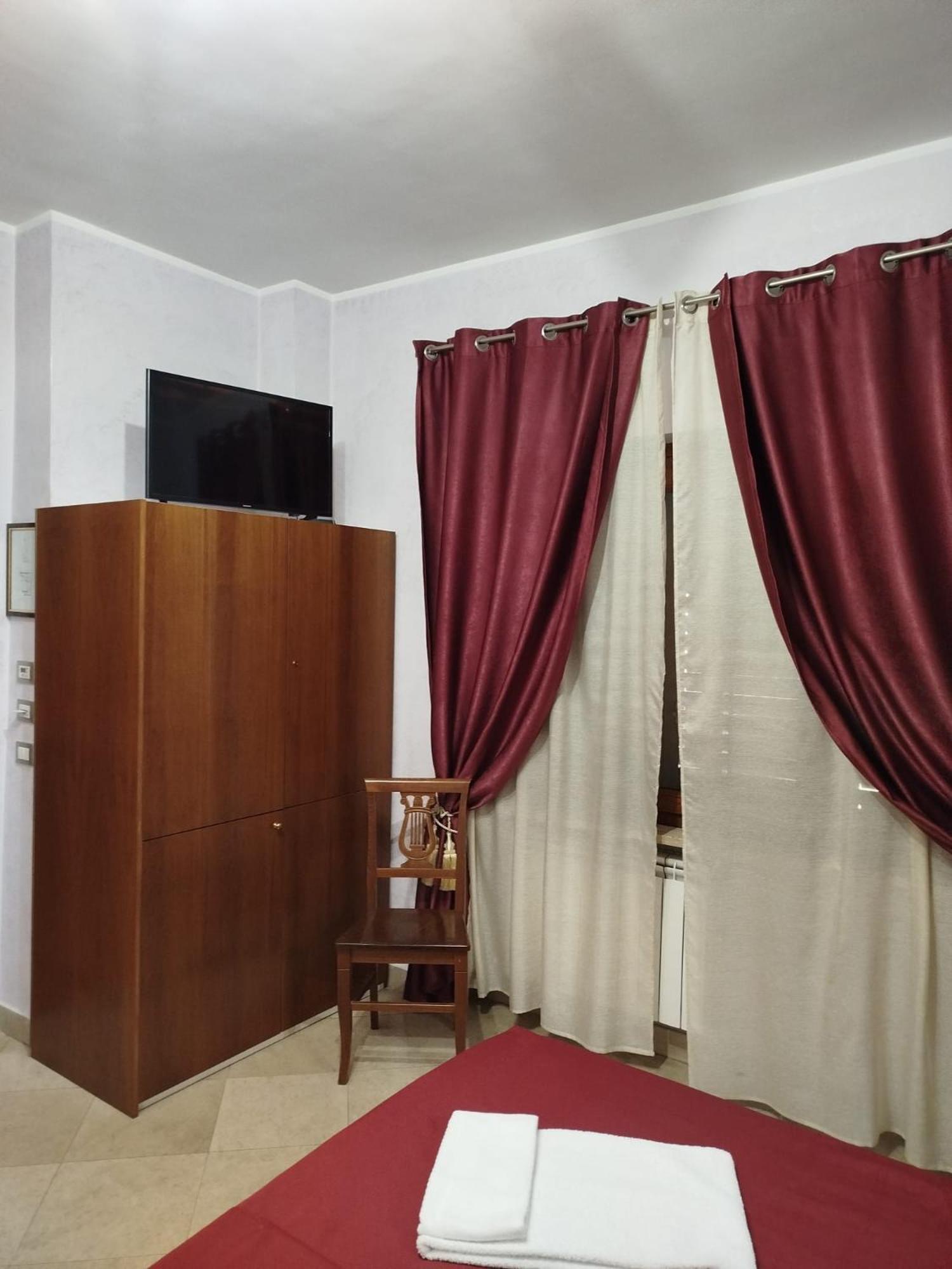 Affittacamere Stranamore Фраскаті Екстер'єр фото