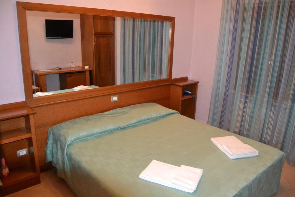 Affittacamere Stranamore Фраскаті Номер фото