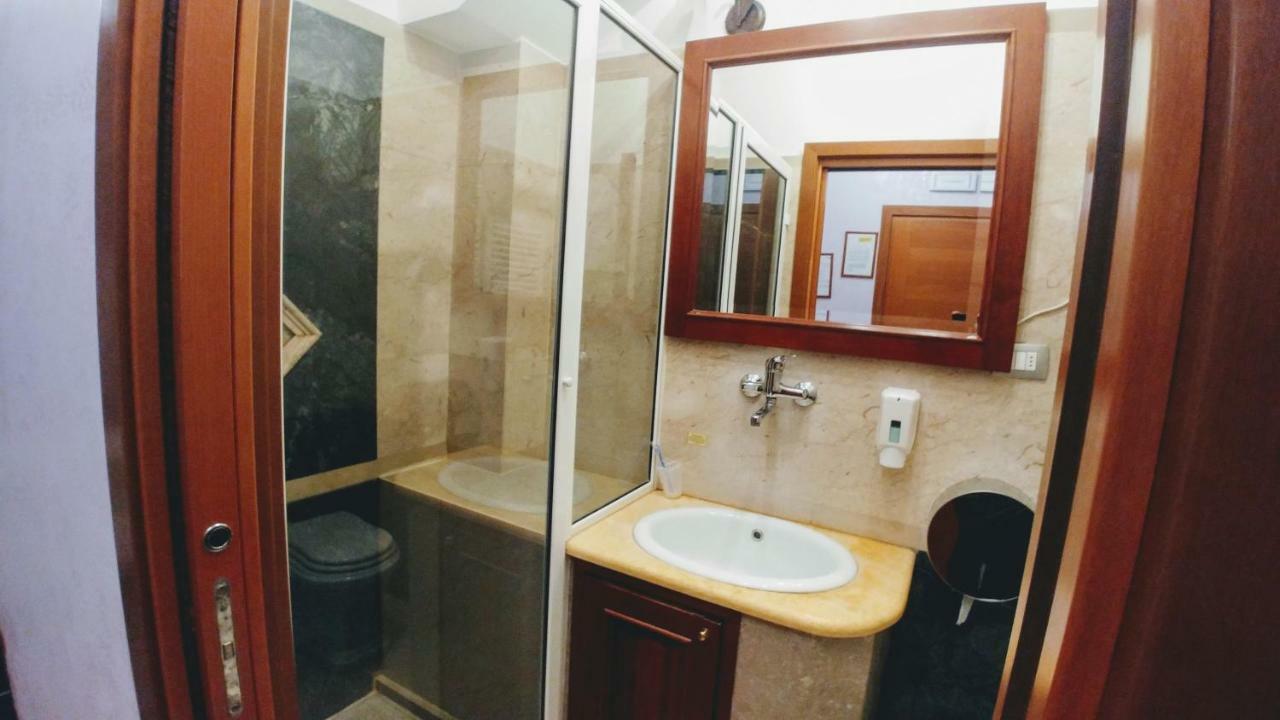 Affittacamere Stranamore Фраскаті Екстер'єр фото